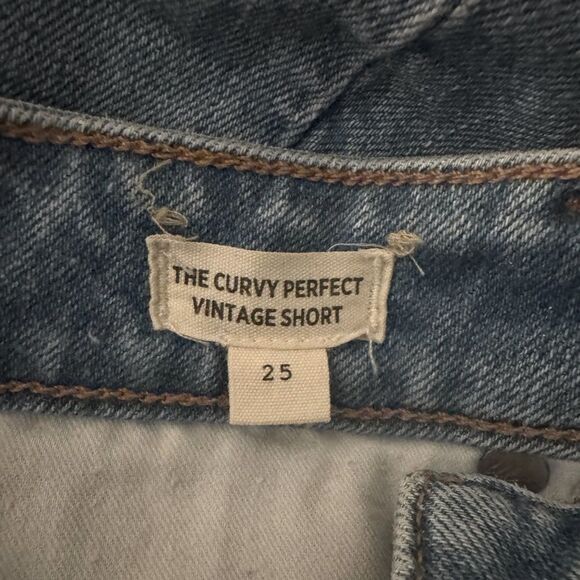 Madewell ‘The Curvy Perfect Vintage’ Short in Baylis Wash Size 25 - Picture 10 of 13